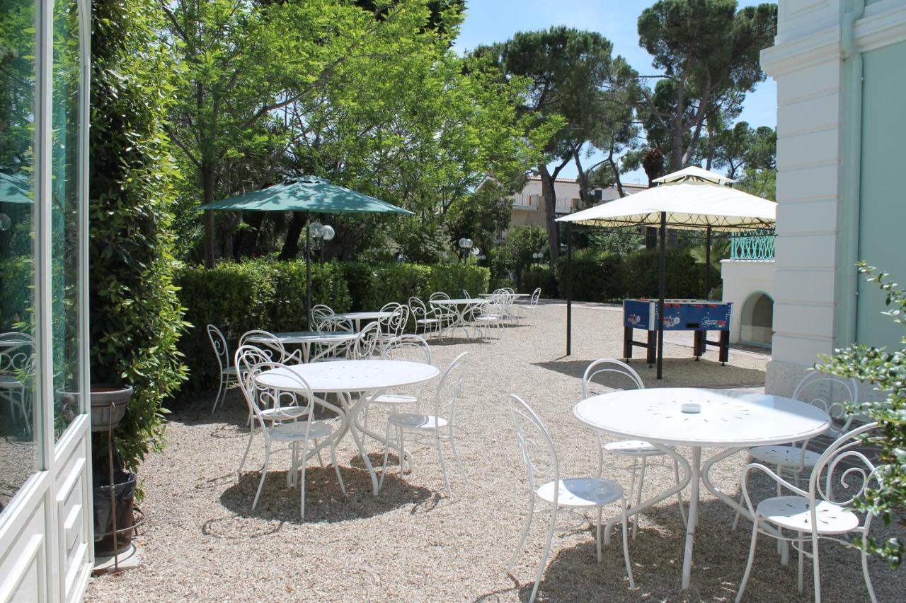 Hotel Arlini Pineto